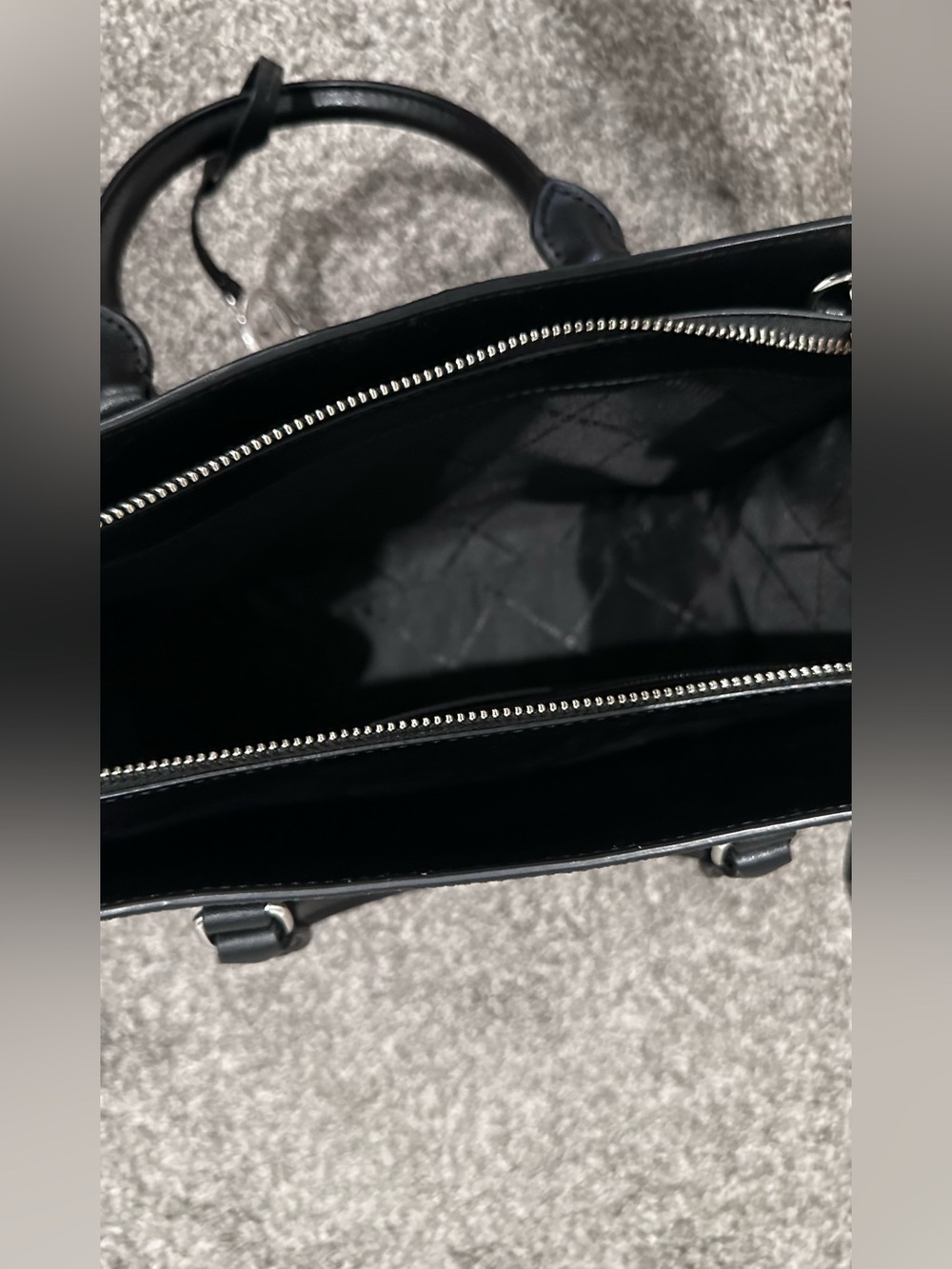Michael Kors Black & Silver MK Logo Messenger Bag - Picture 4 of 4